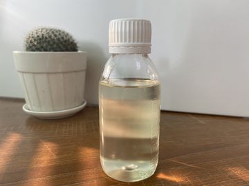 繊維工業の顕著な染まることで使用される四基から成るアミン化学薬品の染料